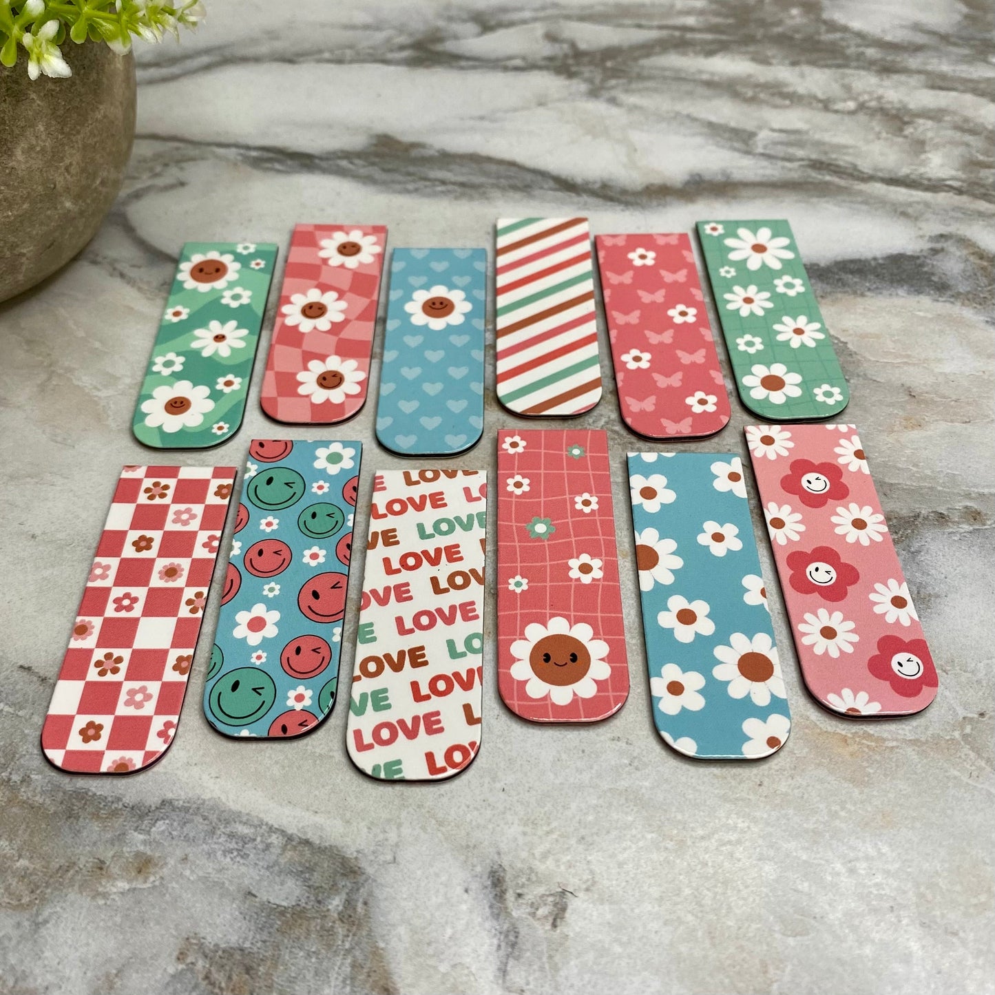 Bookmark - Peace Love Happiness Magnetic Mix
