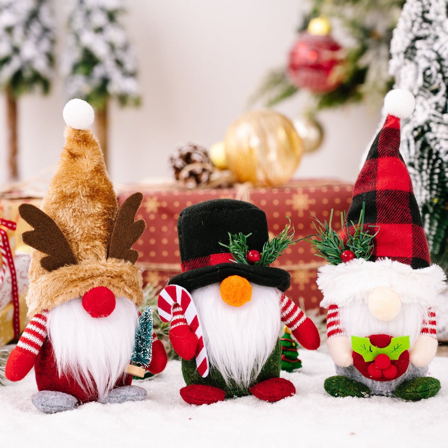Gnome - Holiday Christmas - Style I - PREORDER 10/3-10/6