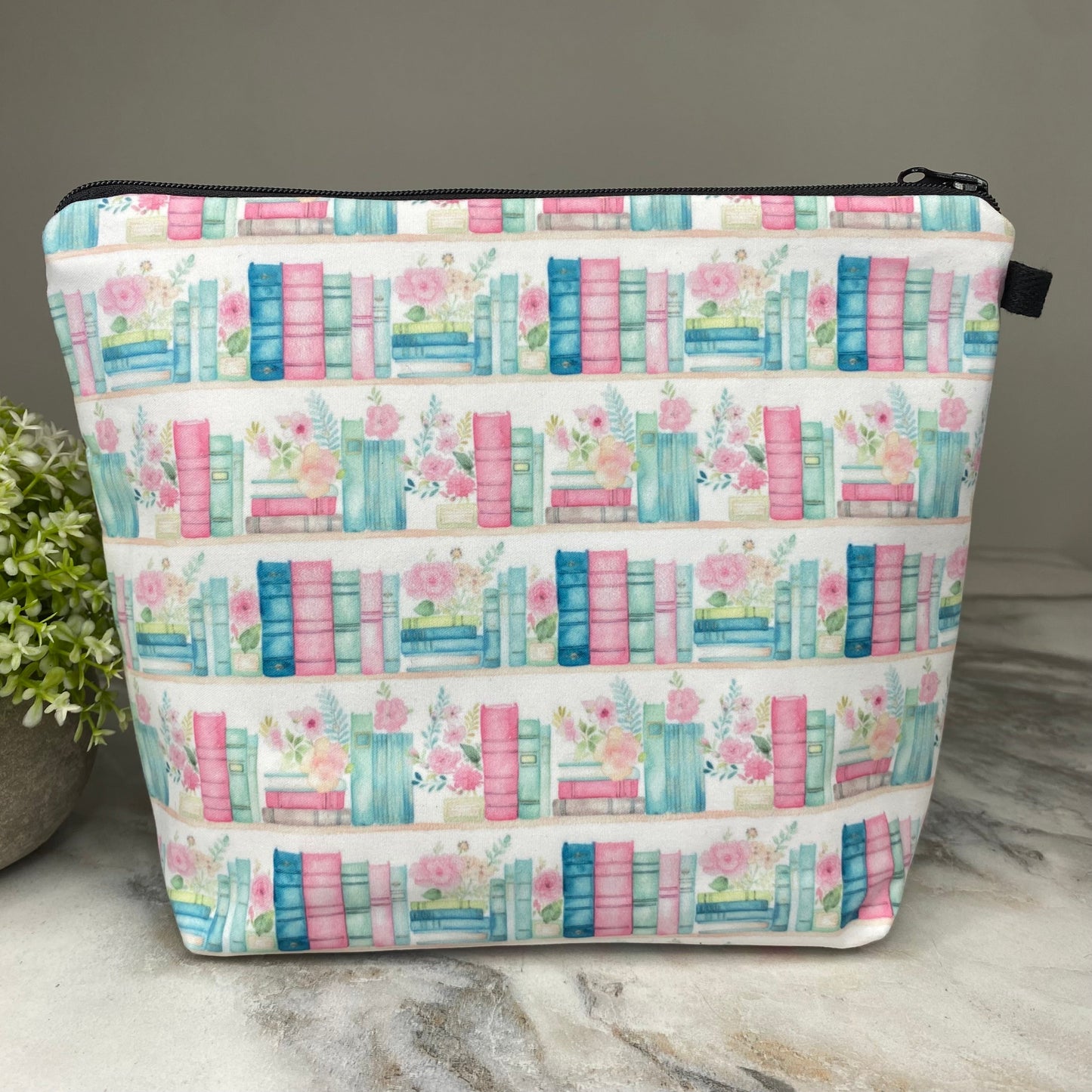 Pouch XL - Books Blue Mint Pink Floral Shelves