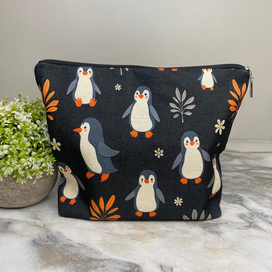 Canvas Pouch XL - Penguins